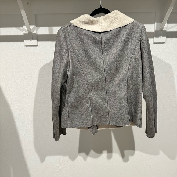 Generation Love Jacket - Picture 3 of 5